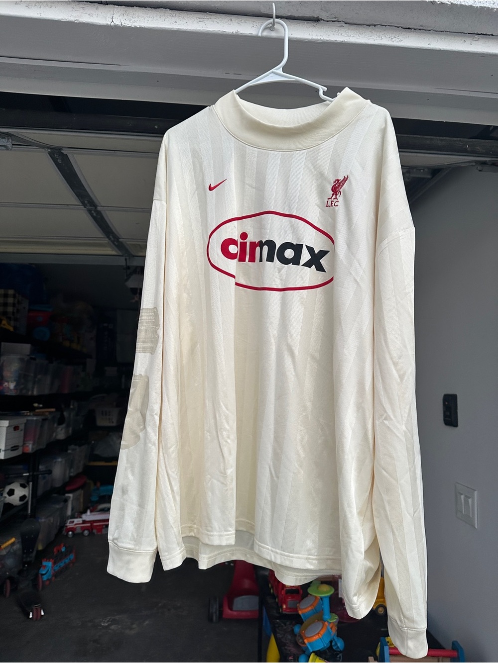Nike Men’s AirMax Liverpool Long-Sleeve Football Jersey - NEW